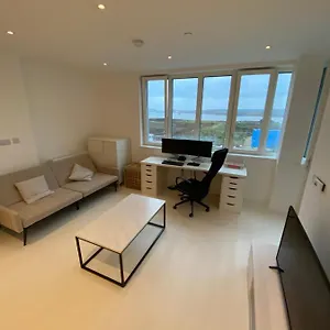 Apartment Premium 1 Bedroom In London - River Thames View