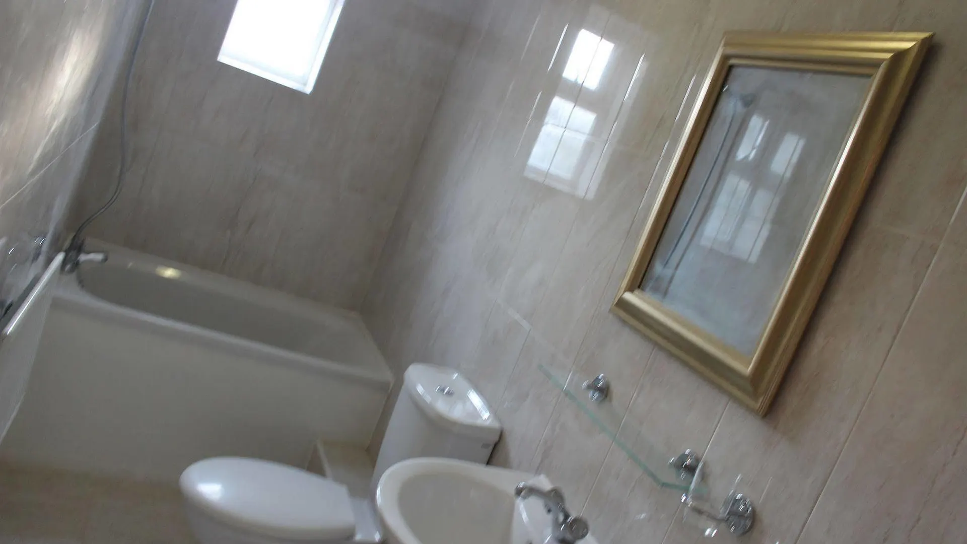 Hotel Avenue Inn London